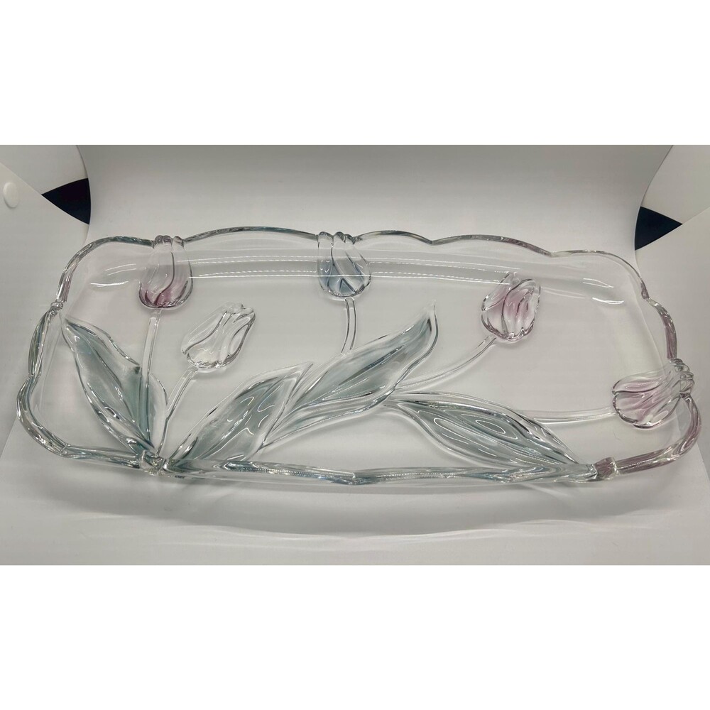 Mikasa Tivoli glass serving tray featuring a frosted tulip design